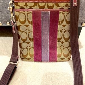 Vintage Coach Cross Body Bag Purse Purple